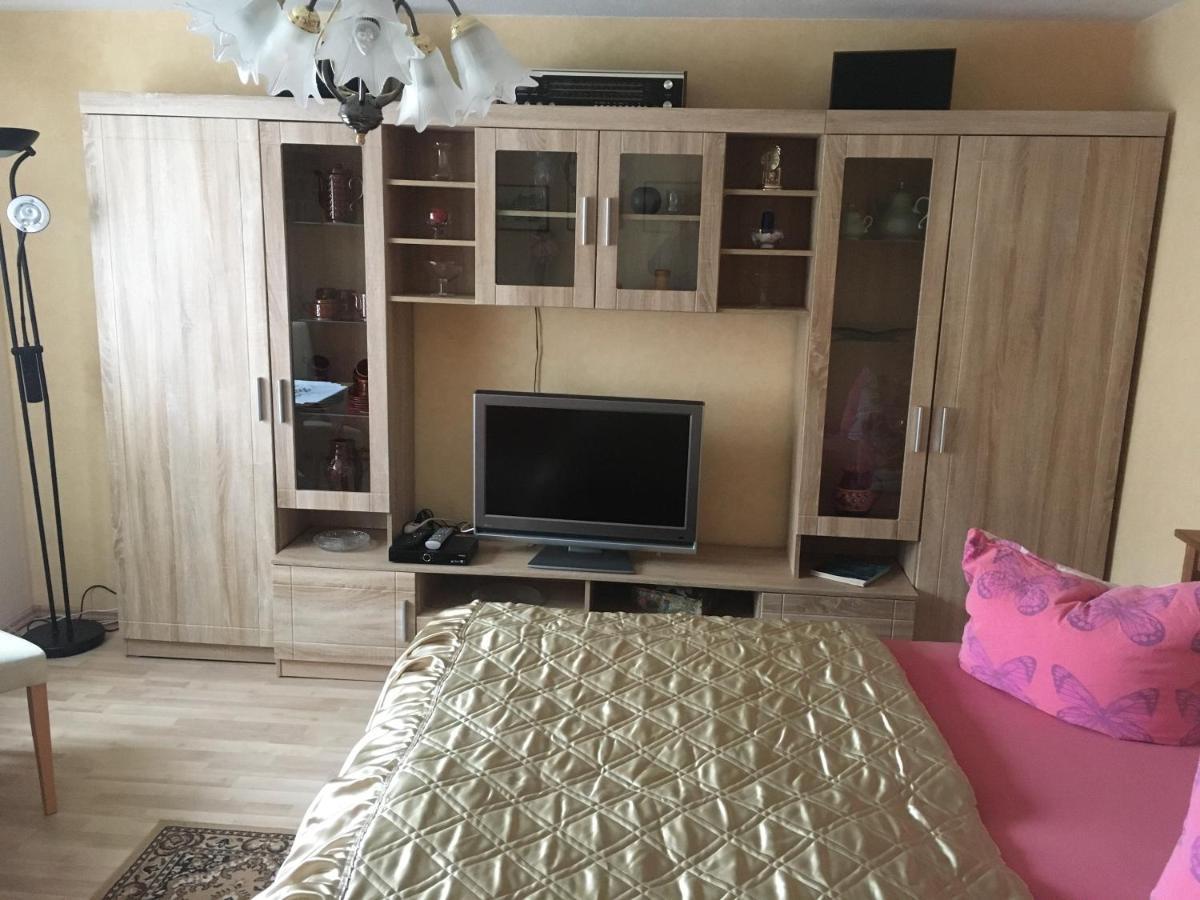 Ferienwohnung Messerschmidt เควดลินบวร์ก ภายนอก รูปภาพ