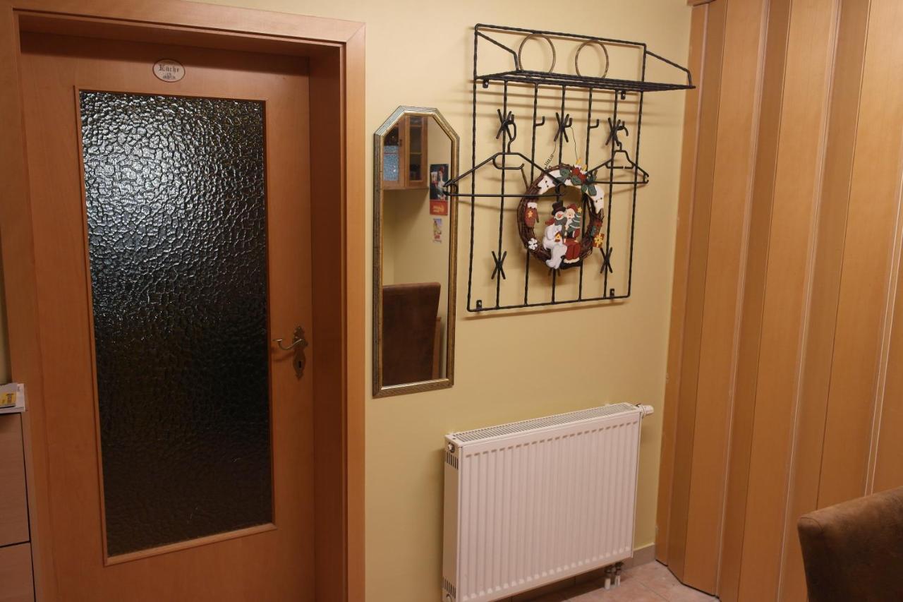 Ferienwohnung Messerschmidt เควดลินบวร์ก ภายนอก รูปภาพ