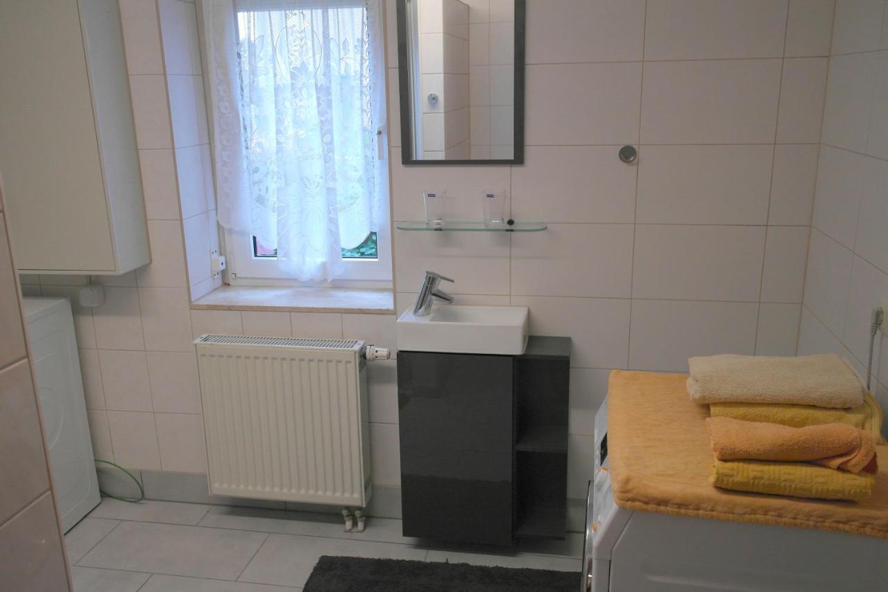 Ferienwohnung Messerschmidt เควดลินบวร์ก ภายนอก รูปภาพ